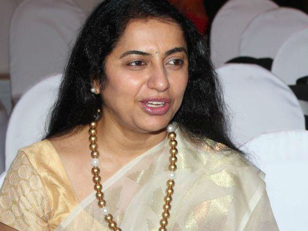 മലയാളം അവഗണിയ്ക്കുന്നു