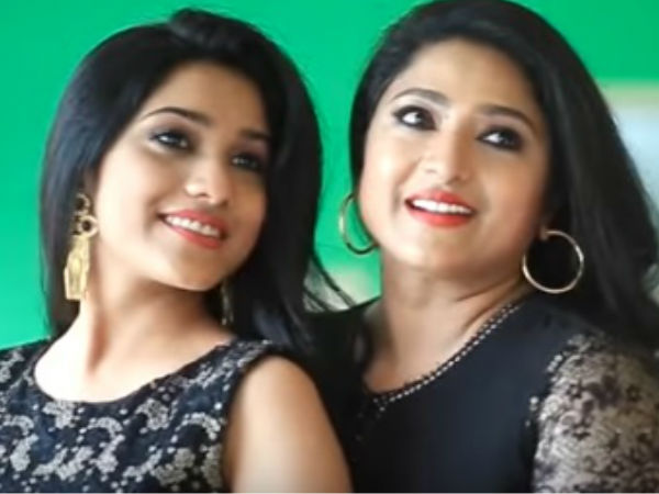 അമ്മയെ പോളെ സുന്ദരി