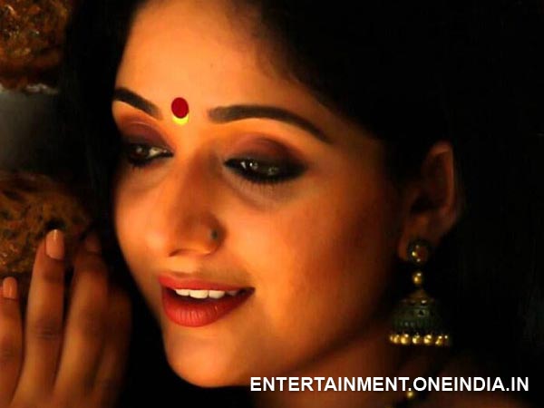 കാവ്യ മാധവന്