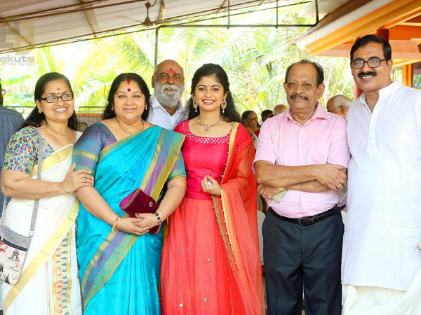 ഗുരുക്കന്മാര്ക്കൊപ്പം