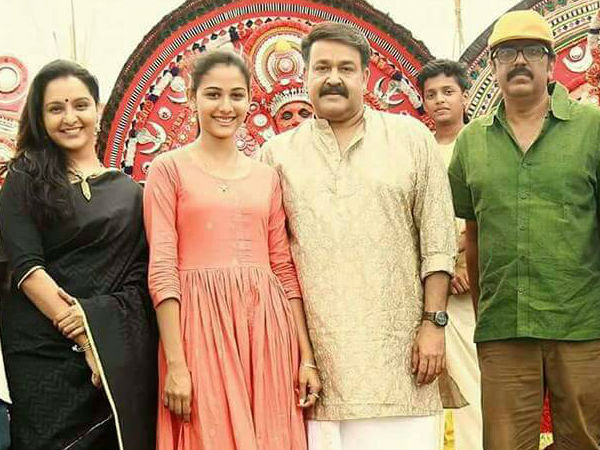 ലാലും മഞ്ജുവും