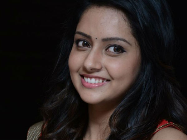 തമിഴില് തിരക്ക്