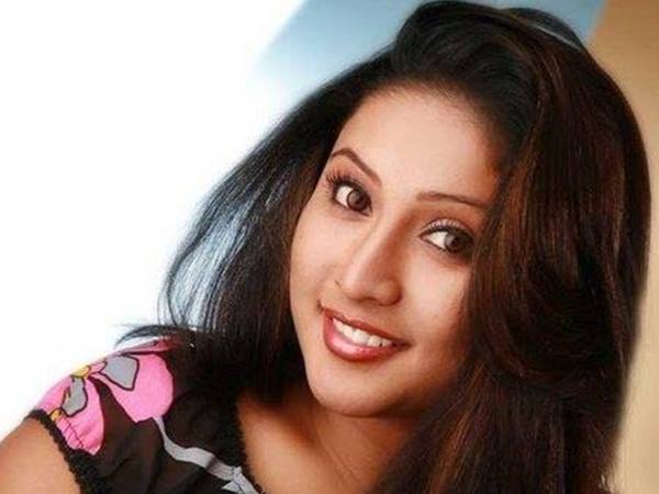 അഭിനയം തുടരുന്നു