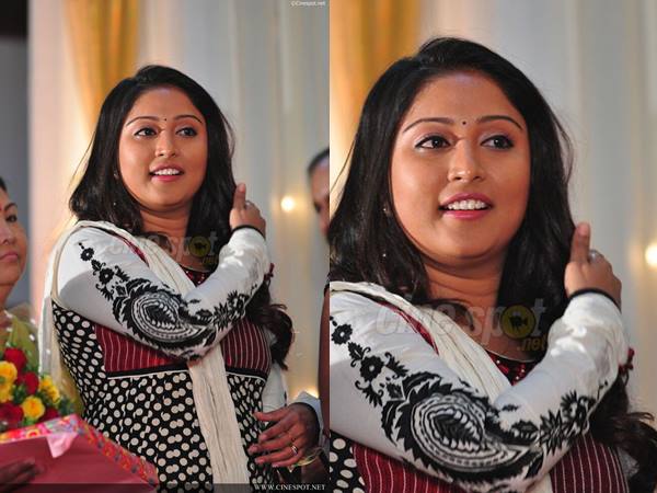 വിവാദങ്ങളും തേടിയെത്തി