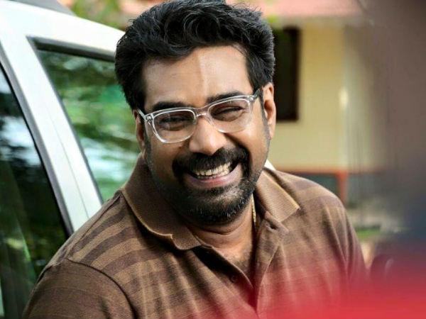 വേറെ എന്തോ ലക്ഷ്യം