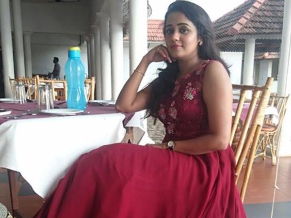 കുടുംബം അനന്യയ്ക്കൊപ്പം