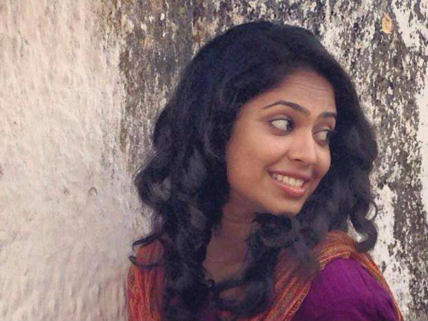 റോള് മോഡല്സിലെ ടോം ബോയ്