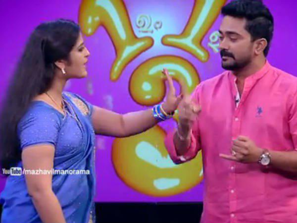നടനിലേക്ക്