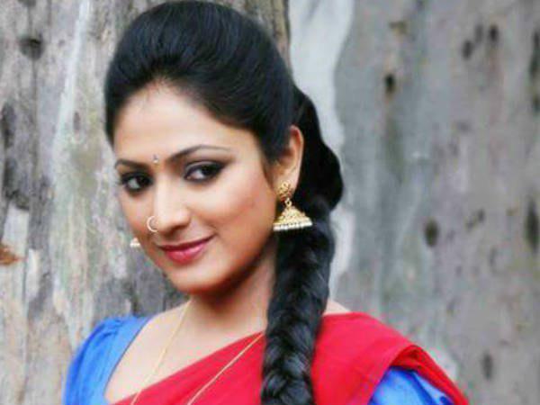 സജീവം