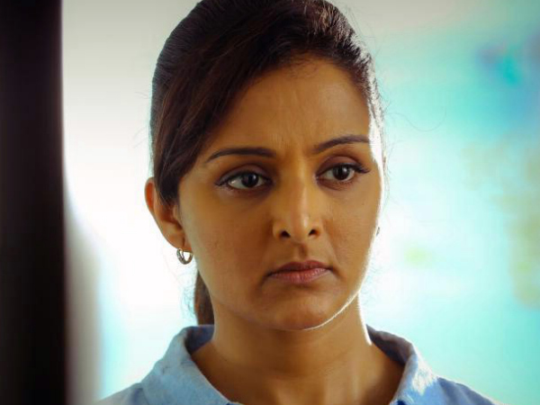 നായിക- മഞ്ജു വാര്യര്-കഥാപാത്രങ്ങള്