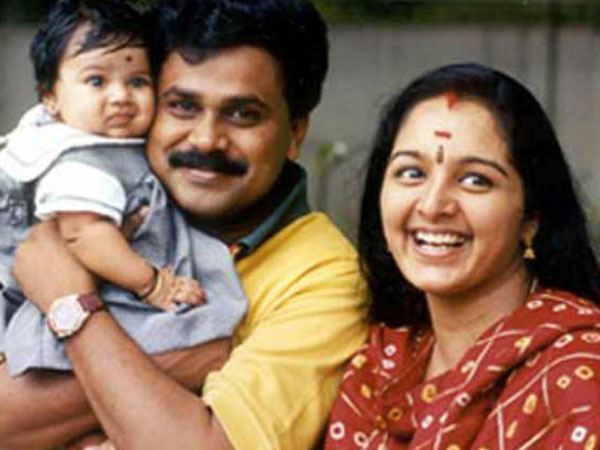 മീനാക്ഷിയെ കൂടെ നിര്ത്തുന്നത്