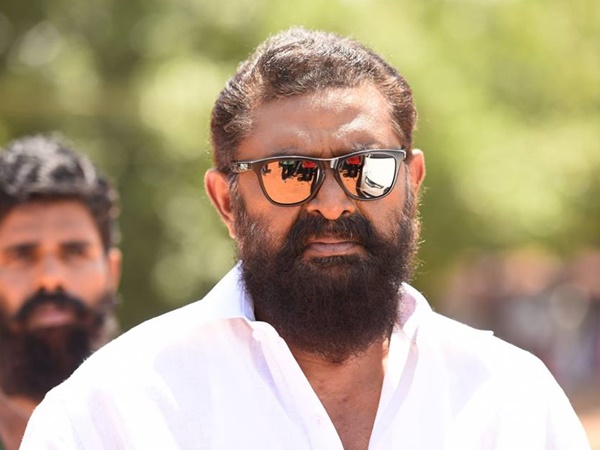 നഷ്ടപരിഹാരം വേണം