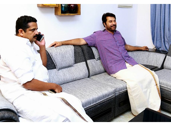 സൂപ്പര്സ്റ്റാറുകള് ഒന്നിച്ച് എത്തും