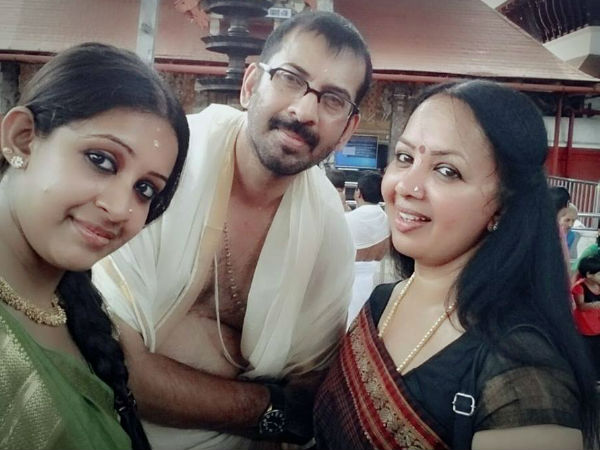 അച്ഛന്റെ കരിയര്
