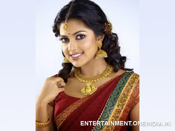 തമിഴില് സജീവം