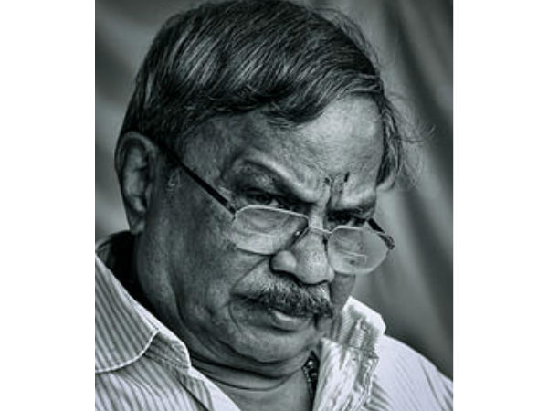 എംടിയ്ക്ക് പുരസ്കാരം