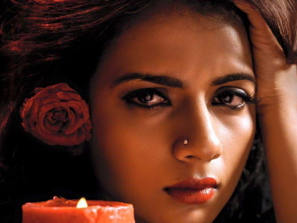 മലയാളത്തിന് ശ്രുതി ഹരിഹരൻ