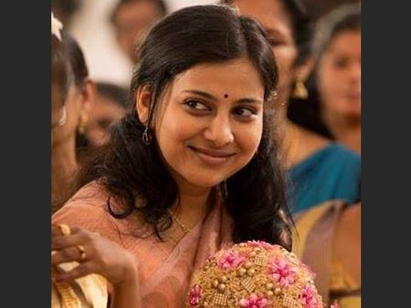 അഭിപ്രായം മാറ്റി....
