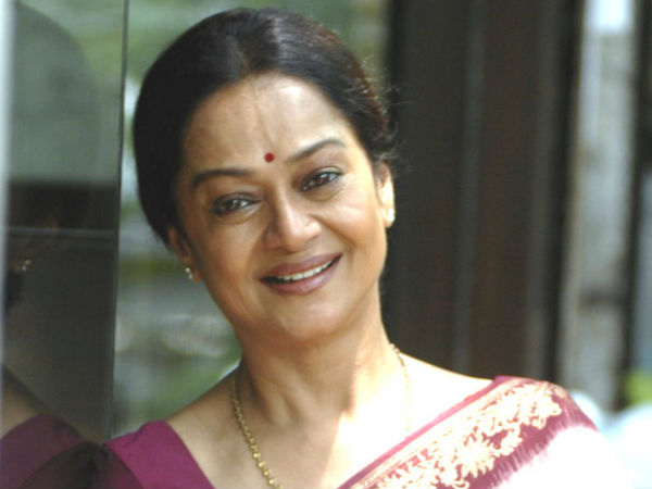 പീഡിപ്പിക്കാന് കൂട്ടുനിന്നു