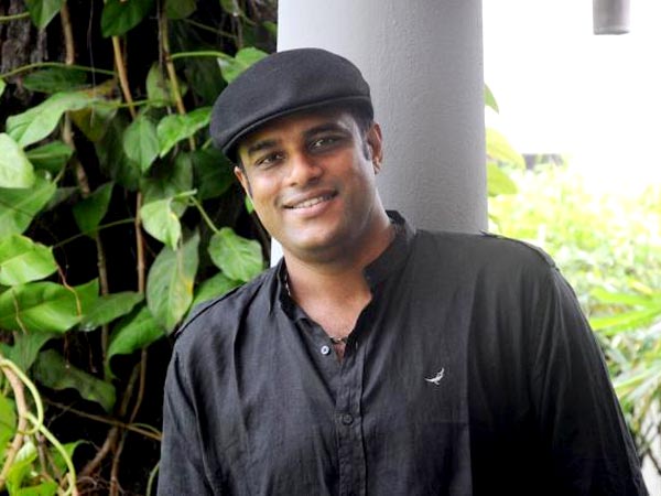സിനിമയെ താങ്ങി നിര്ത്തണം