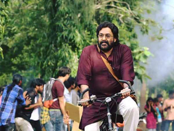 മോഹന്ലാല് തിരക്കിലാണ്