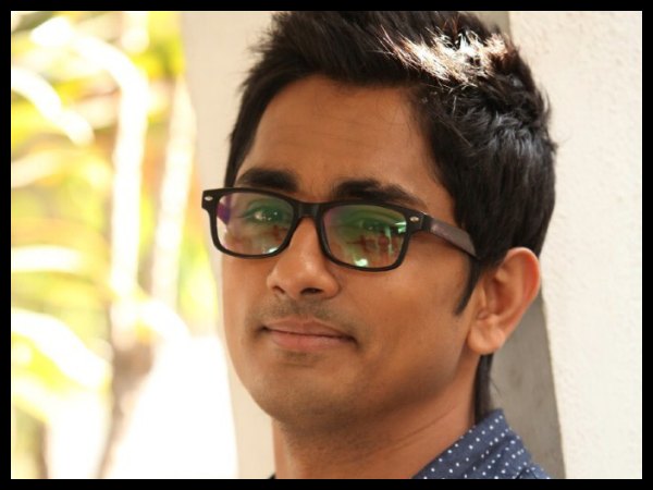 സിദ്ധാര്ത്ഥ് മലയാളത്തിലേക്ക്