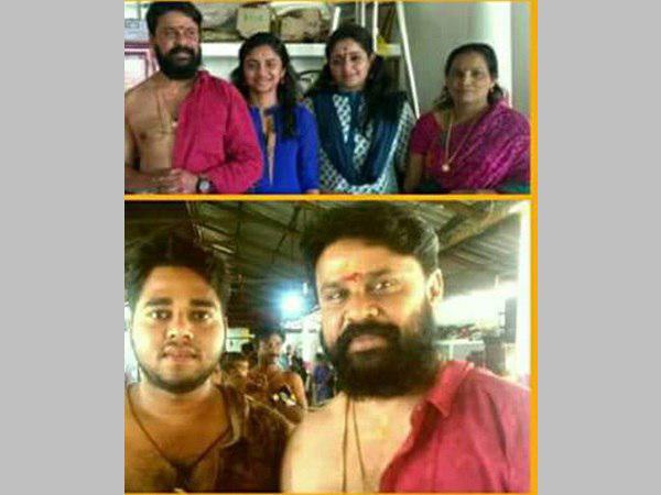 കുടുംബസമേതം ക്ഷേത്രസന്ദര്ശനം