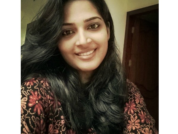 അനഘ എല്കെ