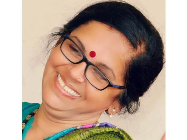 ആണത്താഘോഷങ്ങളെ പിന്താങ്ങുന്ന പെണ്ഫാന്