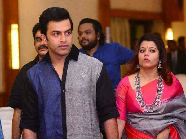 സുപ്രിയയ്ക്കൊപ്പം