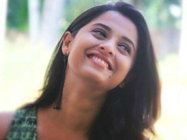 സെമ്മ എന്ന ചിത്രം