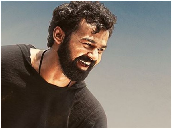 മകന്റെ അരങ്ങേറ്റം