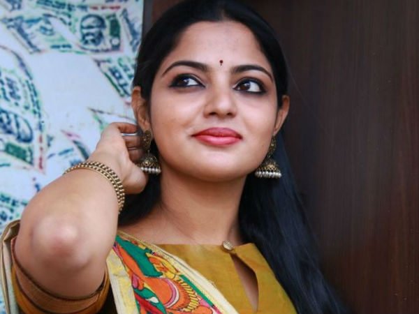 തെലുങ്കിലേക്ക്