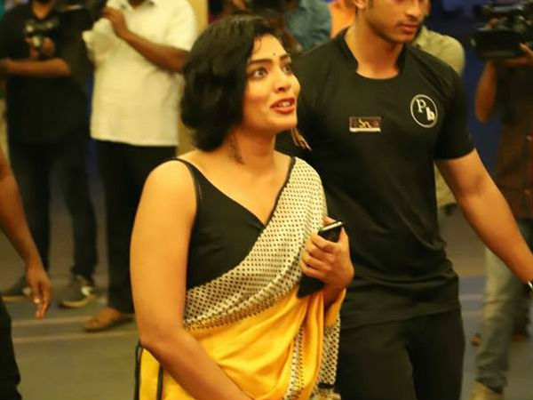 റിമ കല്ലിങ്കല്