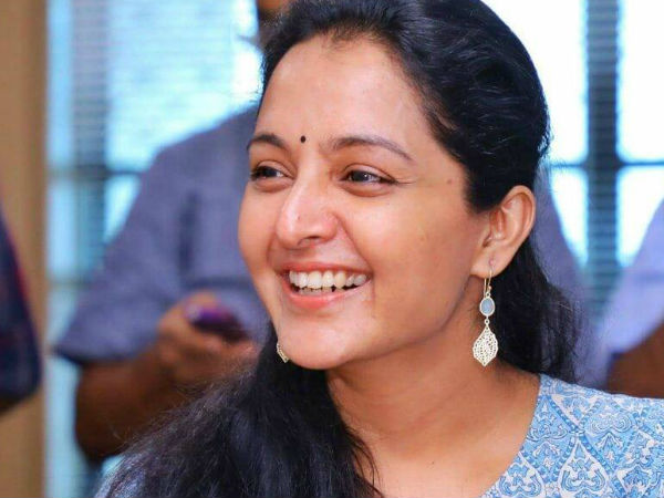 നൃത്തത്തിലൂടെ തിരിച്ചെത്തി