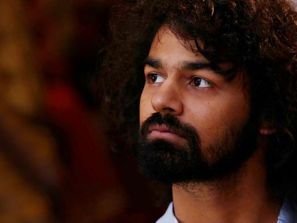 ഔദ്യോഗിക പ്രഖ്യാപനത്തിനായി കാത്തിരിക്കുന്നു