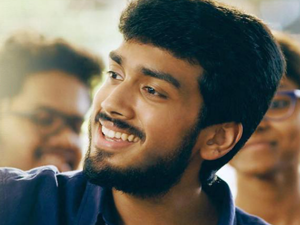 ഹിറ്റായ പാട്ട്