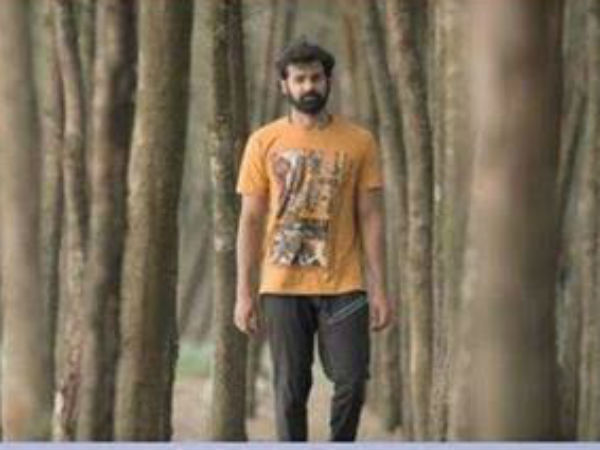 റിലീസിന് കാത്തുനിന്നില്ല