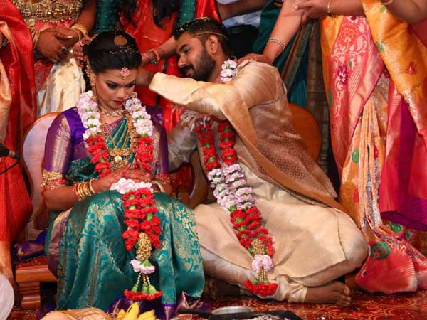 തെന്നിന്ത്യന് സിനിമാലോകം ഒന്നടങ്കമെത്തി