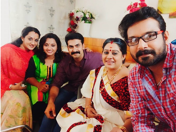 ആത്മസഖിയിലെ താരങ്ങള്