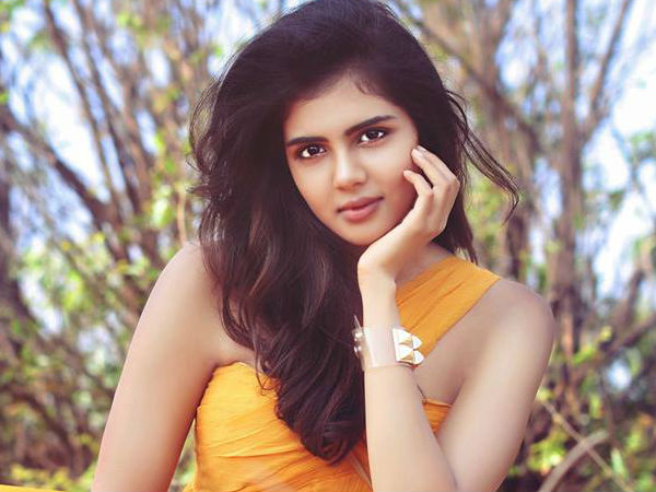 കാശില്ലാതെയുള്ള യാത്ര