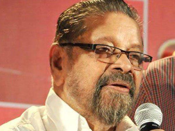 തുടക്കം കറുത്ത പൗര്ണമി എന്ന ചിത്രത്തില്