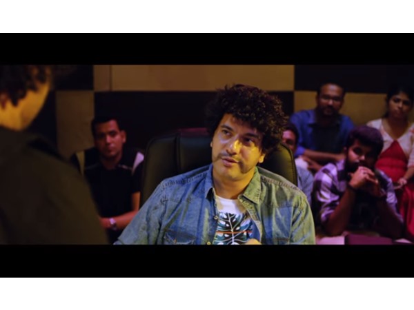 ടീസറില് പറയുന്നതിങ്ങനെ..