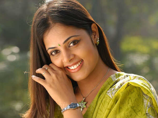 ഭർത്താവിനൊപ്പം