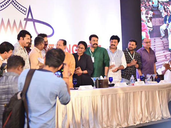 കലാവിരുന്നുമായി അമ്മ വീണ്ടുമെത്തുന്നു