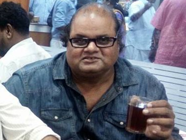 നാടകവും മറ്റുമായി നടന്ന കാലം.അതിന് ശേഷം ഇപ്പോ സിനിമയില്. ശരിക്കും സെലിബ്രിറ്റി ലൈഫായി. ഇപ്പോ പഴയത് പോലെ പൂരത്തിന് പോകാന് കഴിയാറില്ലല്ലോ?