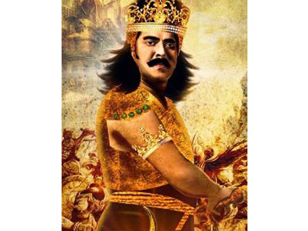 ചിയാന് വിക്രം നായകന്...