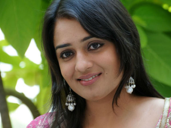 ഫഹദിന്റെ നായിക