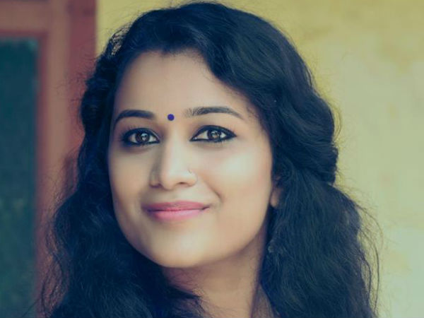 രാത്രിമഴ തീര്ന്നപ്പോള് സങ്കടം തോന്നി