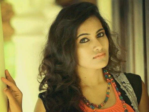 ഞങ്ങളുണ്ട് നിന്റെ കൂടെ